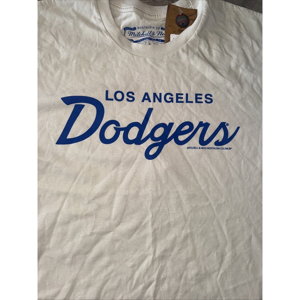 Mitchell & Ness Los Angeles Dodgers Men's T-Shirt Small Script Logo MLB NEW - Picture 3 of 5